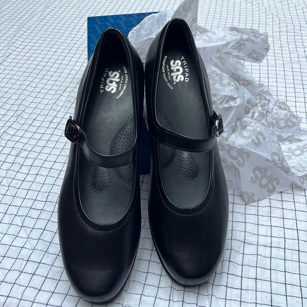 NWBox SAS shoes 11M